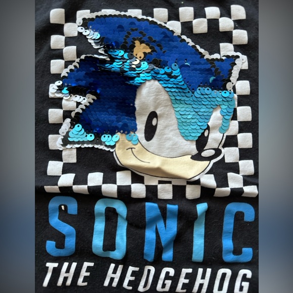 ***Rare Find***Sonic sequins flip shirt! Size XS toddler - Picture 2 of 2